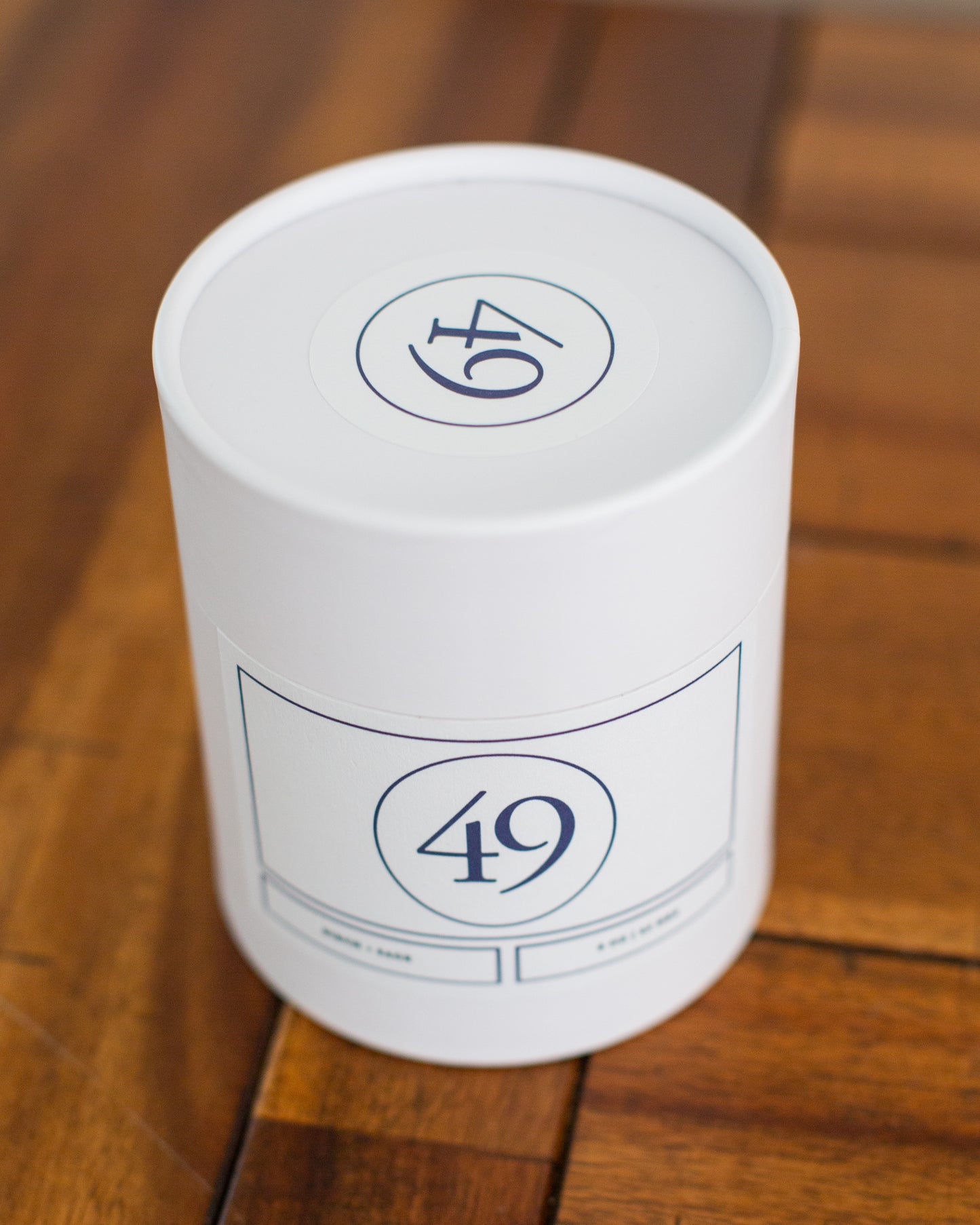 Frosted Candle with Bamboo Lid