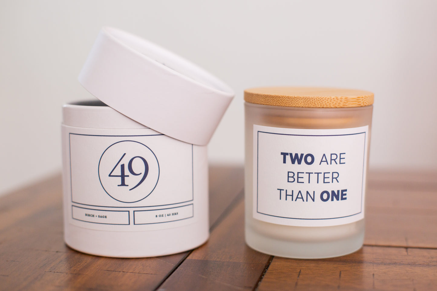 Frosted Candle with Bamboo Lid
